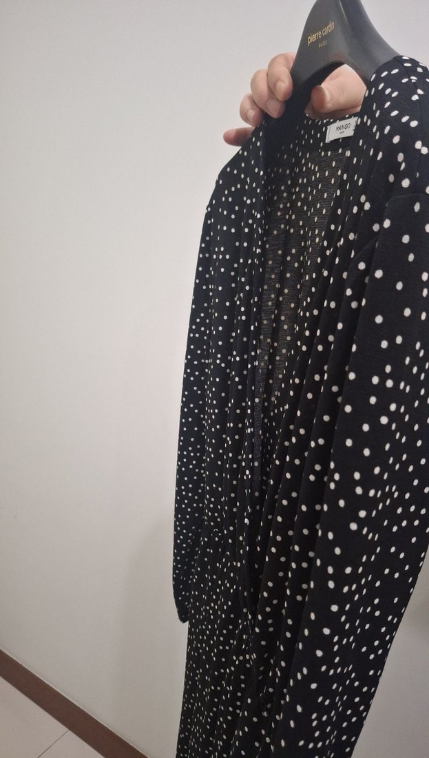 Mango Puantiye Desenli Siyah V Yaka Hamile Elbisesi - Görsel 4