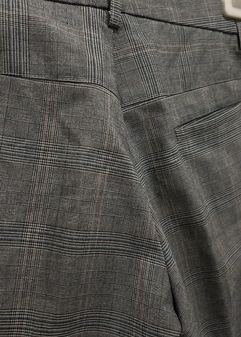 Stefanel marka vucuda oturan kumas pantolon - Görsel 2