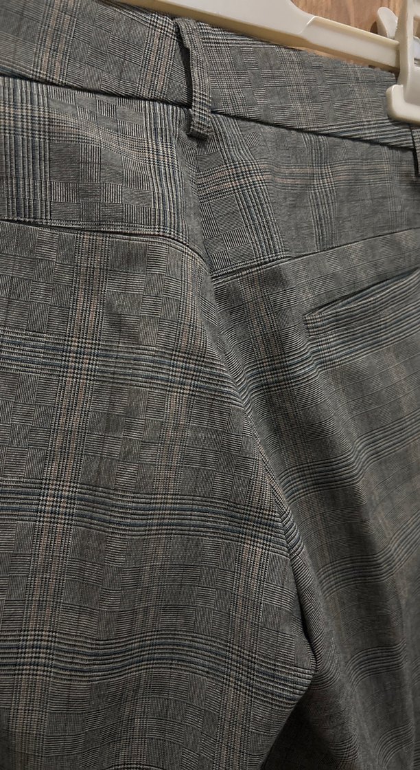 Stefanel marka vucuda oturan kumas pantolon - Görsel 2