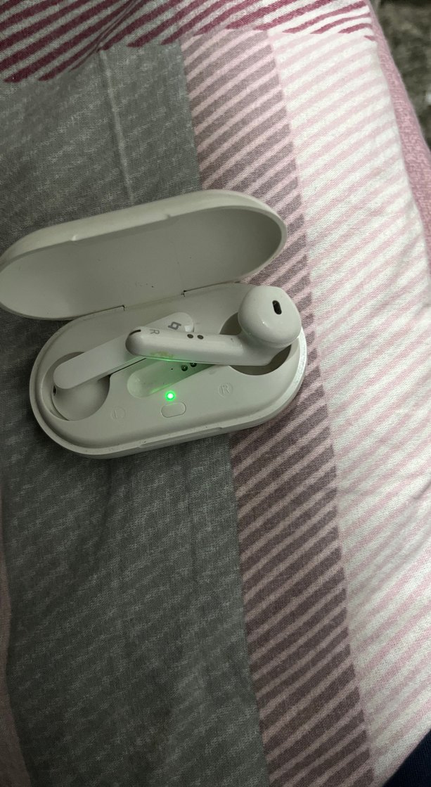 Bttec Beyaz Kulaklık Şarj Kutusu - Görsel 3