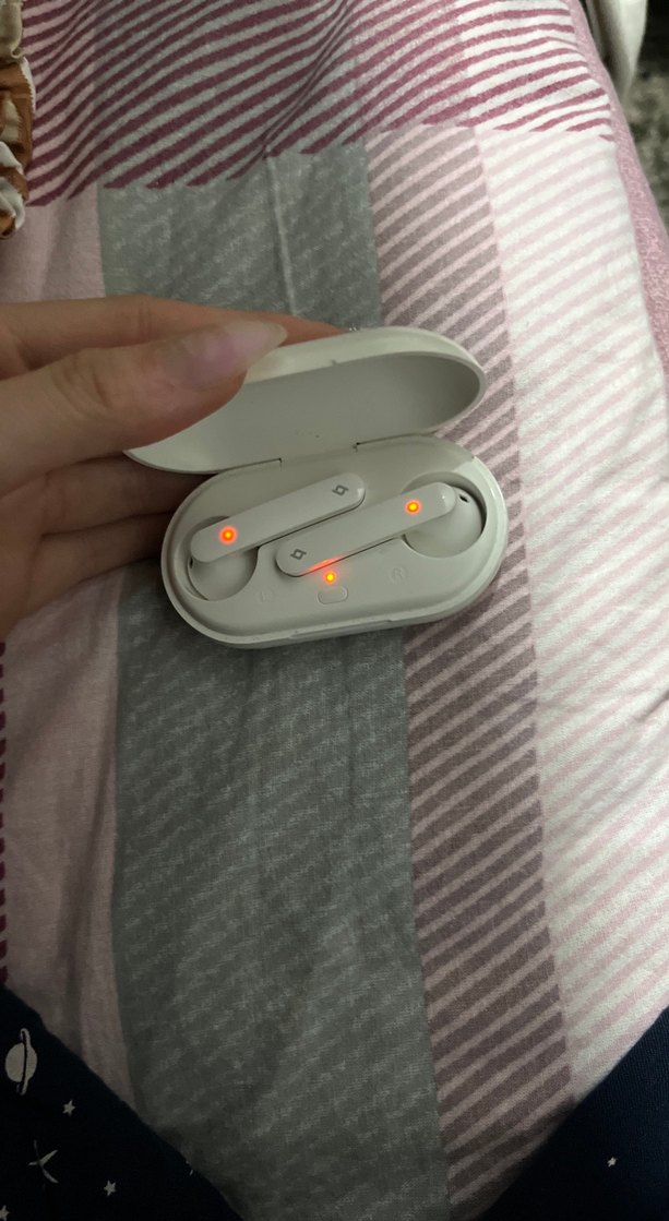 Bttec Beyaz Kulaklık Şarj Kutusu - Görsel 2