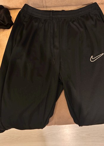 Kız çocuk  Siyah Nike Spor Eşofman Altı - Görsel 2