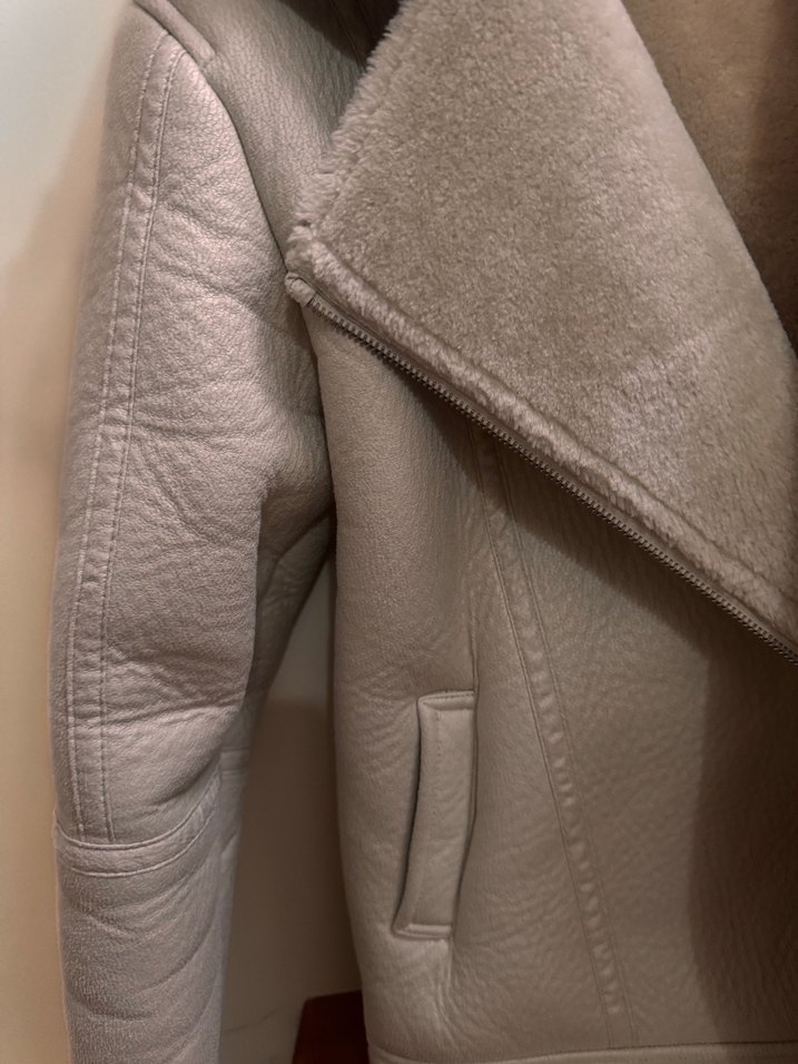 Bej Süet Kürk Detaylı Kısa kız çocuk Ceket - Görsel 4