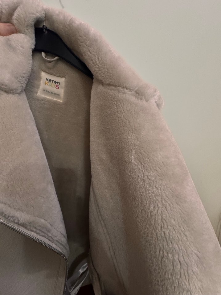 Bej Süet Kürk Detaylı Kısa kız çocuk Ceket - Görsel 2