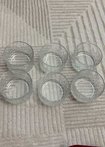 Keskin Desenli Küçük Cam Kase - Görsel 3