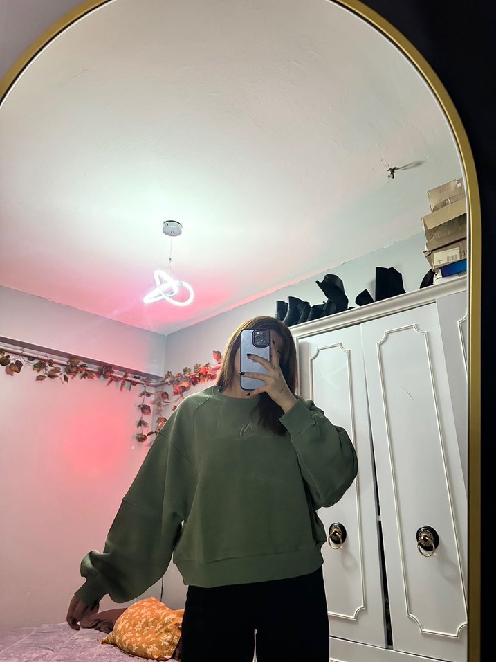 Nakış Detaylı Haki Salaş Sweatshirt - Görsel 4