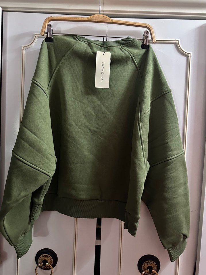 Nakış Detaylı Haki Salaş Sweatshirt - Görsel 3