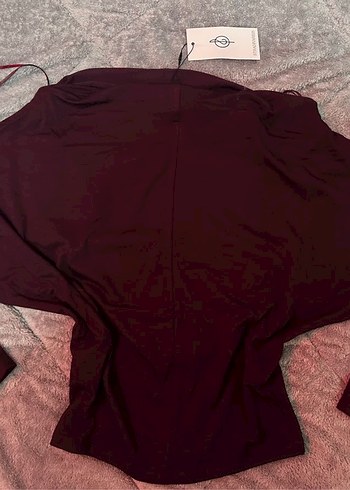 Bordo Asimetrik Deri Bluz - Görsel 4