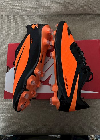 Nike Hypervenom Krampon - Görsel 2
