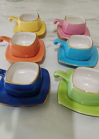 Pembe Pastel Kare Fincan ve Tabak - Görsel 3