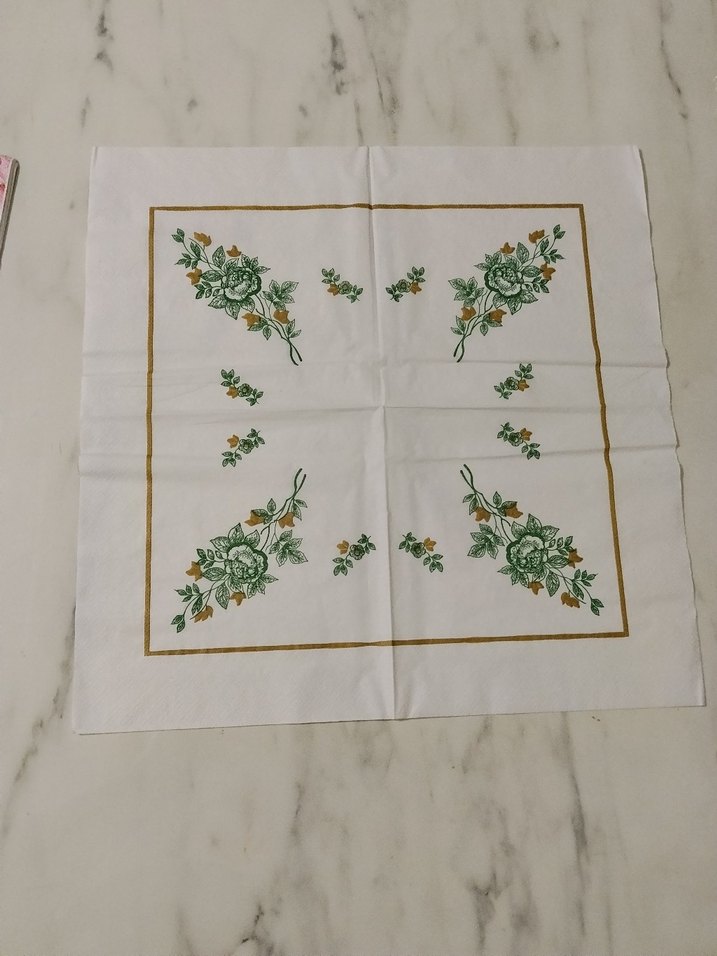 Çiçek Desenli Çok Renkli 12 adet peçete - Görsel 5