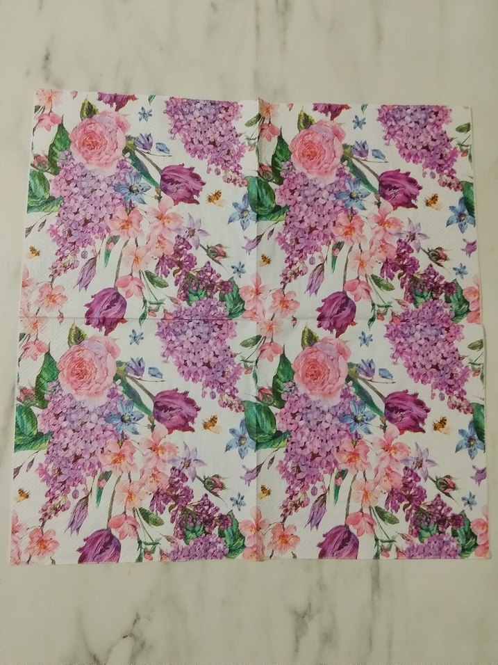 Çiçek Desenli Çok Renkli 12 adet peçete - Görsel 3