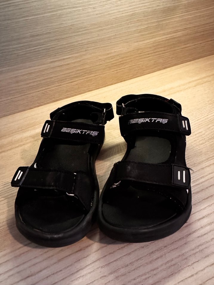 Kemerli Siyah Erkek Çocuk Terlik - Görsel 2