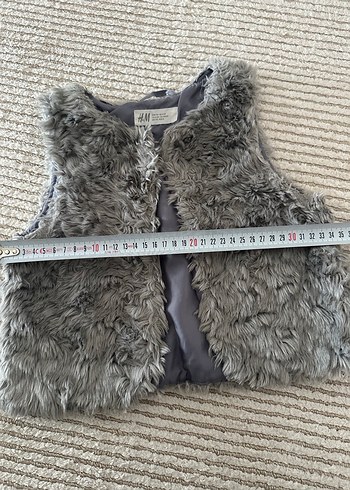 Kız Çocuk Gri Kürklü Kolsuz Yelek - Görsel 2