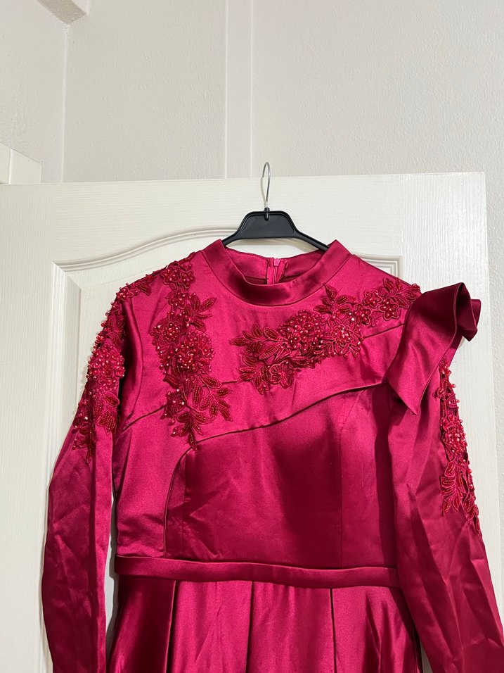 Bordo Nakışlı Uzun Abiye Elbise - Görsel 2