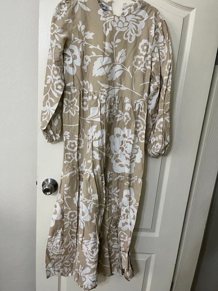 Bej Çiçek Desenli Uzun Keten Elbise - Görsel 2
