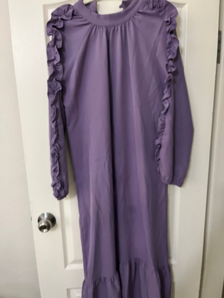 Mor Uzun Kollu Fırfırlı Elbise - Görsel 4