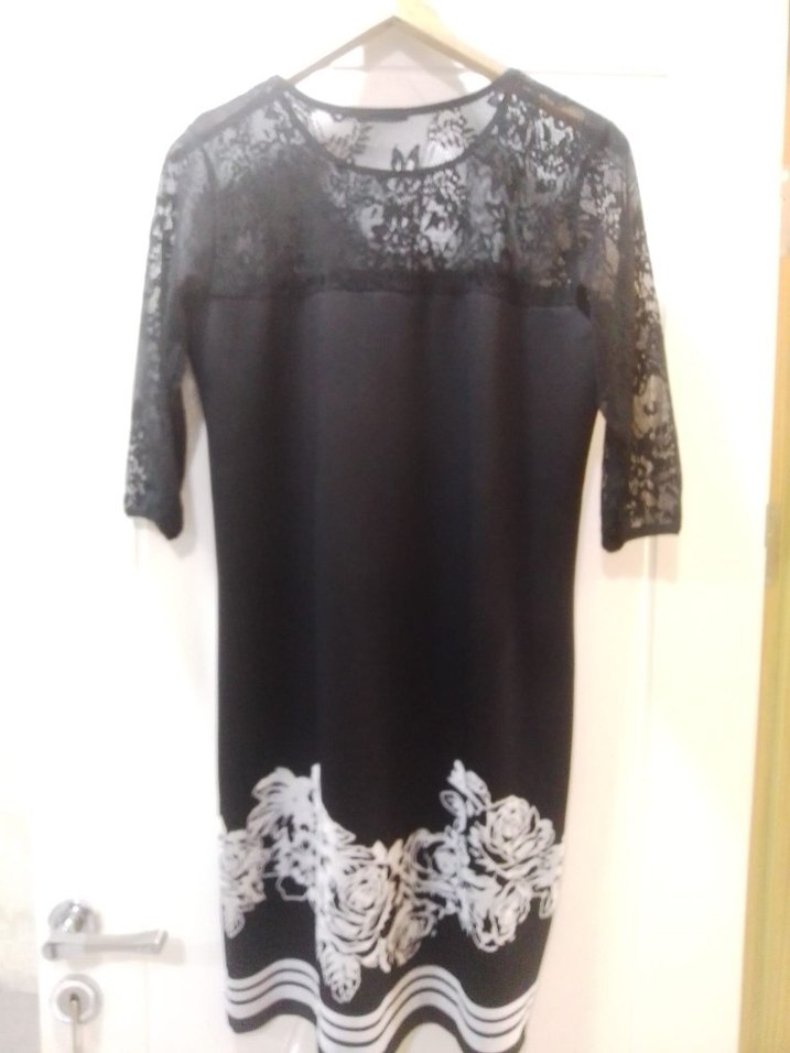 Dantel Detaylı Siyah Midi Elbise - Görsel 4