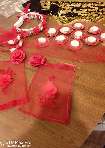 Kırmızı Çiçekli Zil ve Mum Seti kına için - Görsel 2