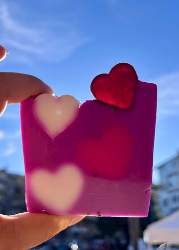 Lavanta yağlı Kalp Desenli Mor sabun - Görsel 3