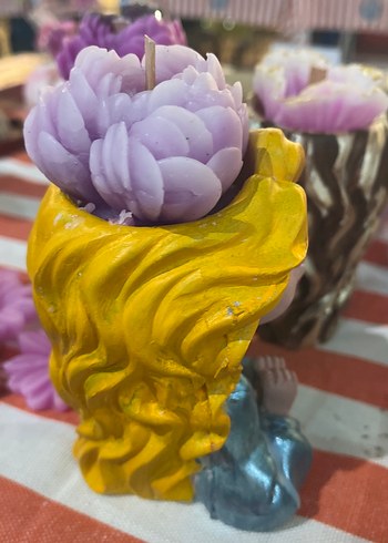 Kadın Figürlü saksı içinde pembe çiçek mum - Görsel 7