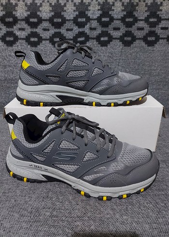 Orjinal Skechers 40 no Hillcrest Outdoor