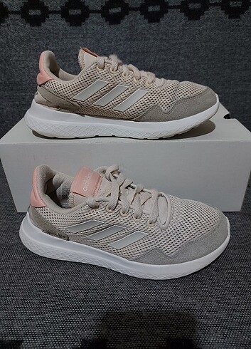 Orjinal Adidas 37 no 