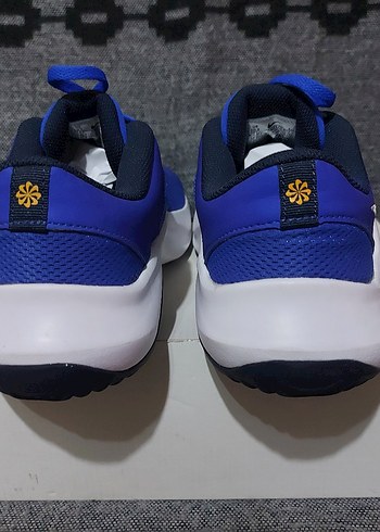 Orjinal Nike 44,5 no Legend Essential 3 - Görsel 5