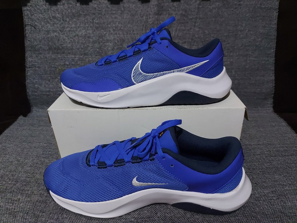 Orjinal Nike 44,5 no Legend Essential 3 - Görsel 2