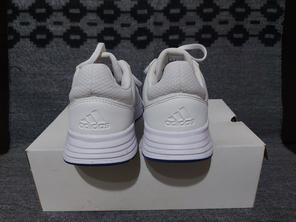 Orjinal Adidas 42 no Galaxy 5 - Görsel 5