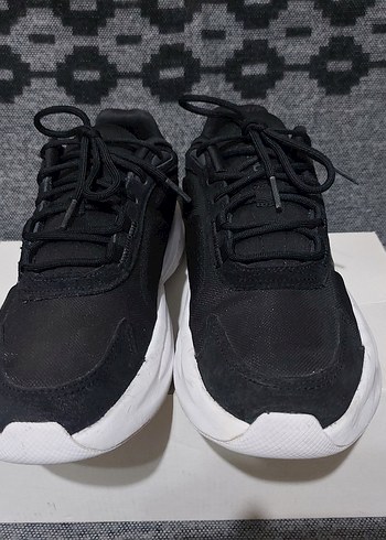 Orjinal Adidas 41 no Ozelle - Görsel 3