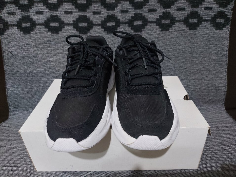 Orjinal Adidas 41 no Ozelle - Görsel 3