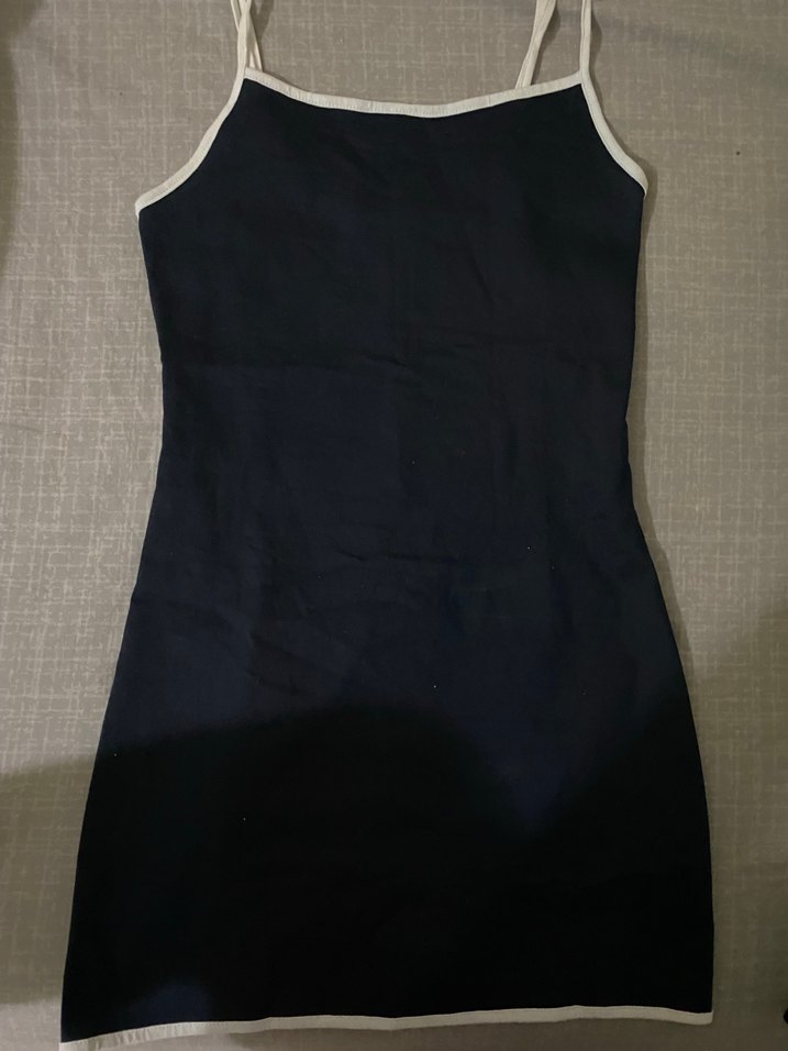 Siyah Yüksek Yakalı Kadın Midi Elbise - Görsel 4