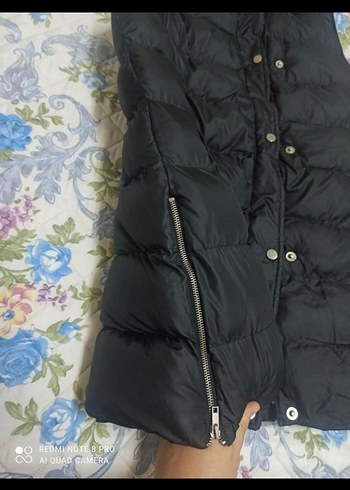 Siyah Kapüşonlu Düğmeli Kadın Mont uzun - Görsel 2