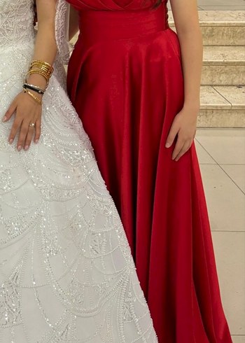 Kırmızı Uzun Drapeli straplez Yaka Abiye Elbise - Görsel 2