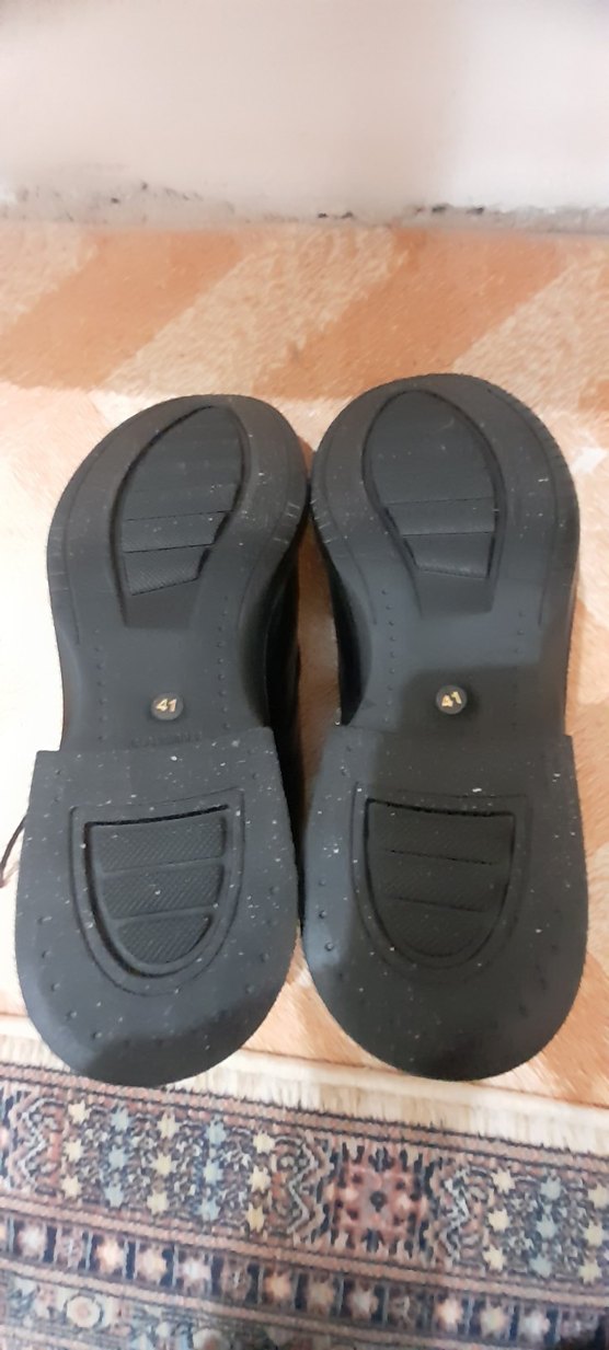 41 numara erkek kışlık bot sıfır kutu hiç giyilmedi derisi guzel - Görsel 3