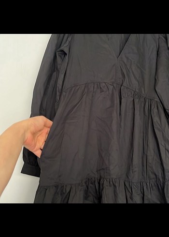 Siyah V Yakalı Midi Keten Elbise - Görsel 3