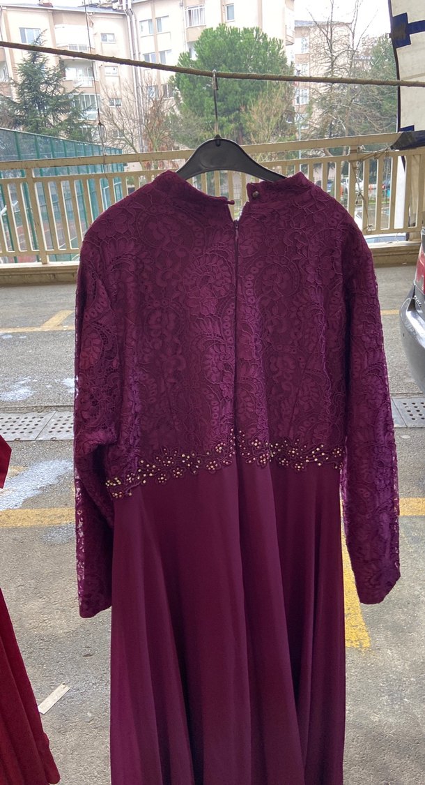 Bordo Dantel Detaylı Uzun Abiye Elbise - Görsel 2