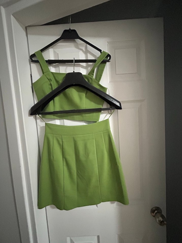 ADL marka Yeşil etekli Takım - Görsel 2