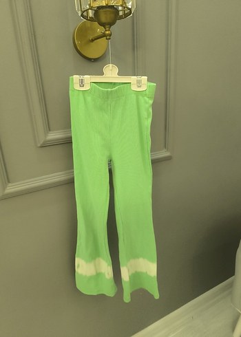 Kız Çocuk Yeşil Bağlama Desenli Triko Pantolon - Görsel 4