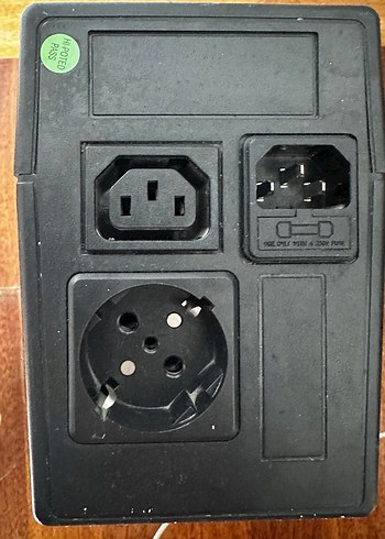 TESCOM LEO 600A UPS - Görsel 6