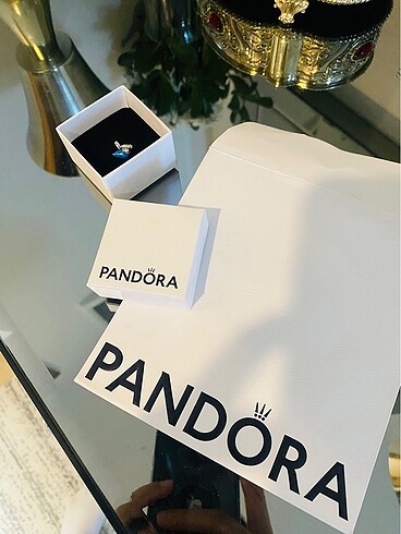 Pandora