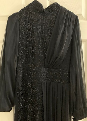 Uzun Kollu Siyah  Uzun Tesettür Abiye Elbise - Görsel 2