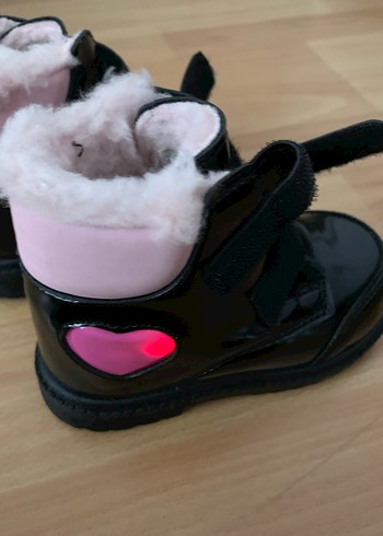 Kız Çocuk Siyah Rugan Botlar Velcro - Görsel 5