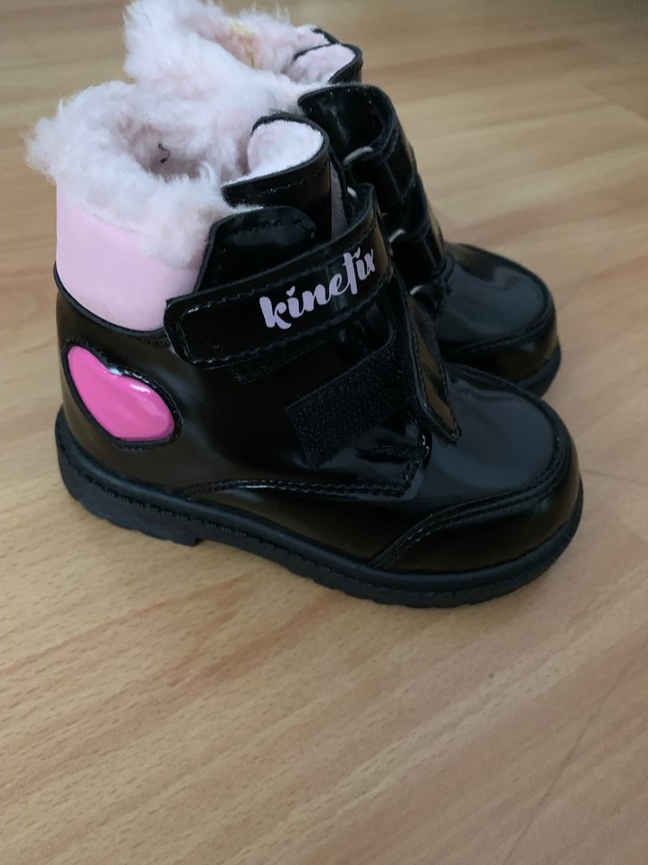 Kız Çocuk Siyah Rugan Botlar Velcro - Görsel 2