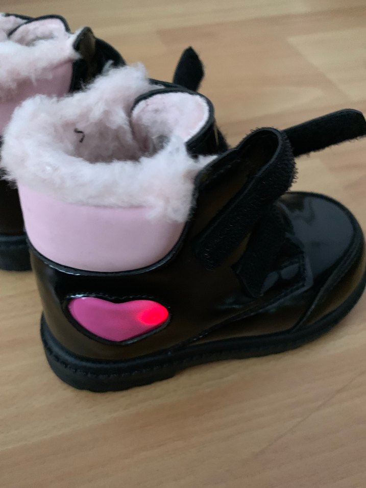 Kız Çocuk Siyah Rugan Botlar Velcro - Görsel 5