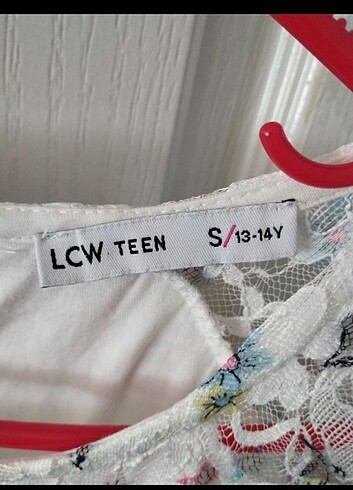 12-13 Yaş Beden LCW tüllü beyaz elbise