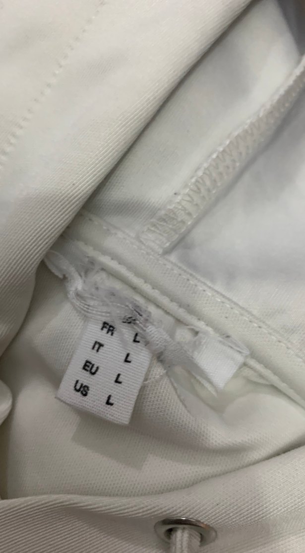 Düğmeli Beyaz Nakışlı Mini Sweatshirt - Görsel 3