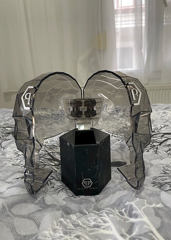 Koyu Gri Kafatası Figürü - Görsel 3