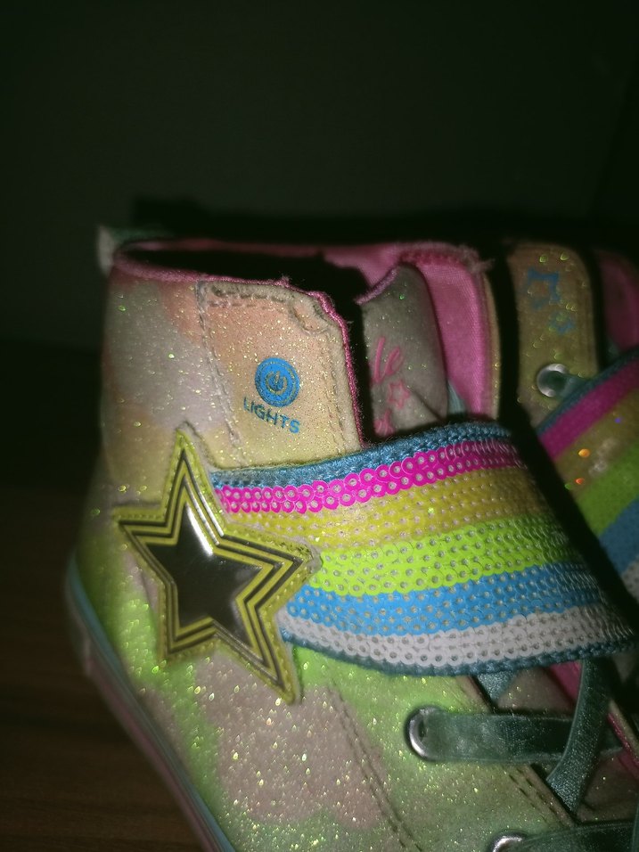 Kız Çocuk Renkli Bağcıklı ve Cırt Cırtlı Spor Ayakkabı - Görsel 4